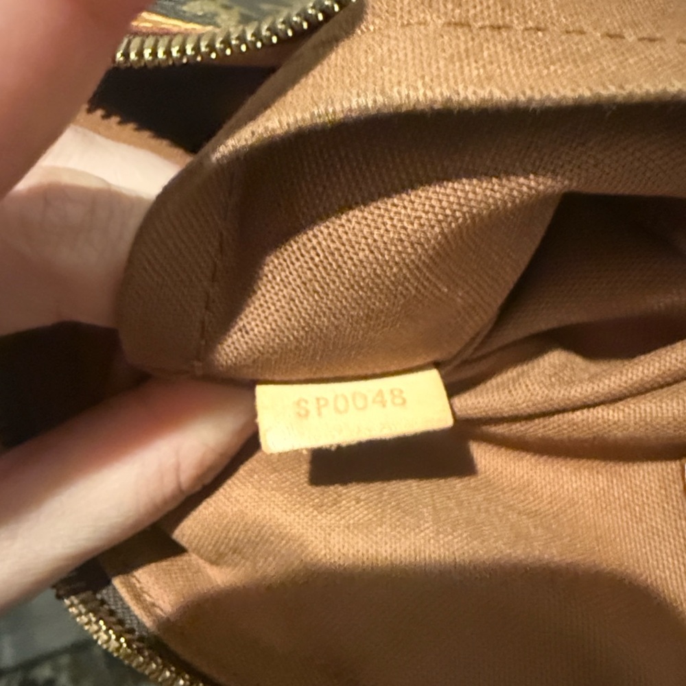 Louis Vuitton Brown and Tan Monogram Shoulder Bag - Picture 6 of 7